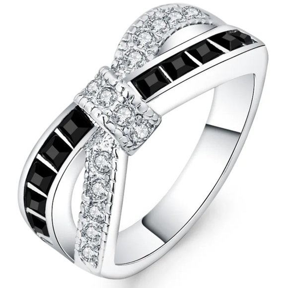 Jewelry - 💎 925 Sterling Silver Ring Shiny Minimalist Engagement Rings Cross